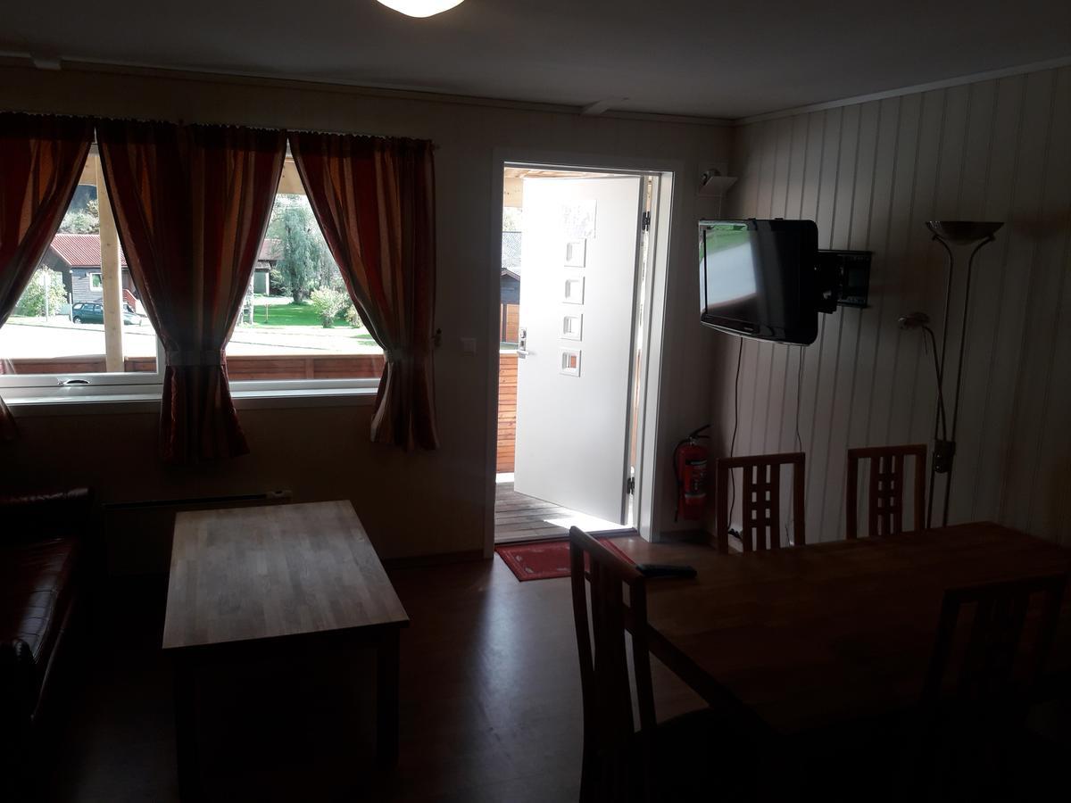 Ridderkroa Tresfjord Motel Esterno foto
